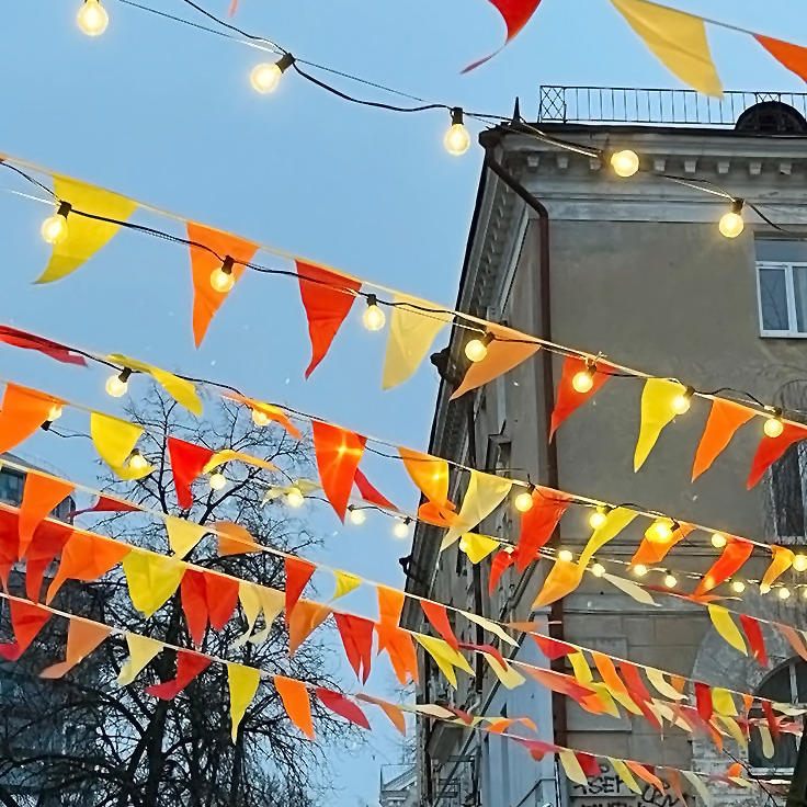 ГирляндаУличнаяФлажковая_1