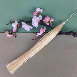 Кисточка из ниток 30 см, кремовый